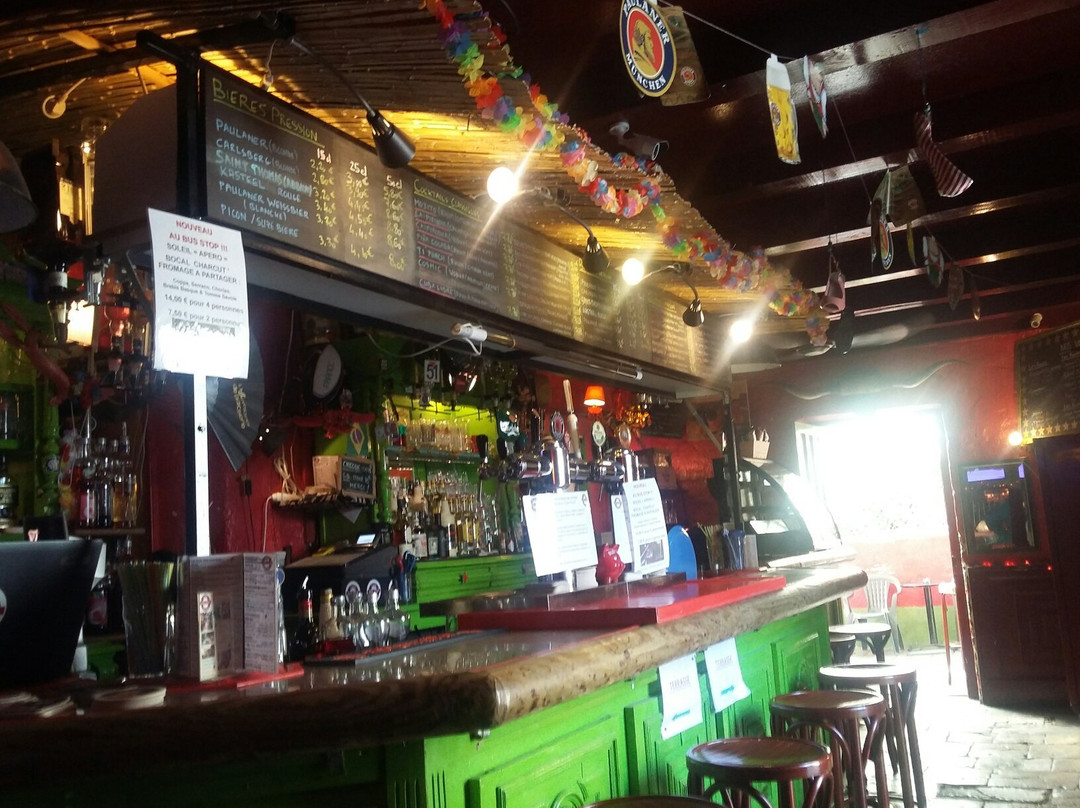 La Cotiniere旅游景点-Le Bus Stop