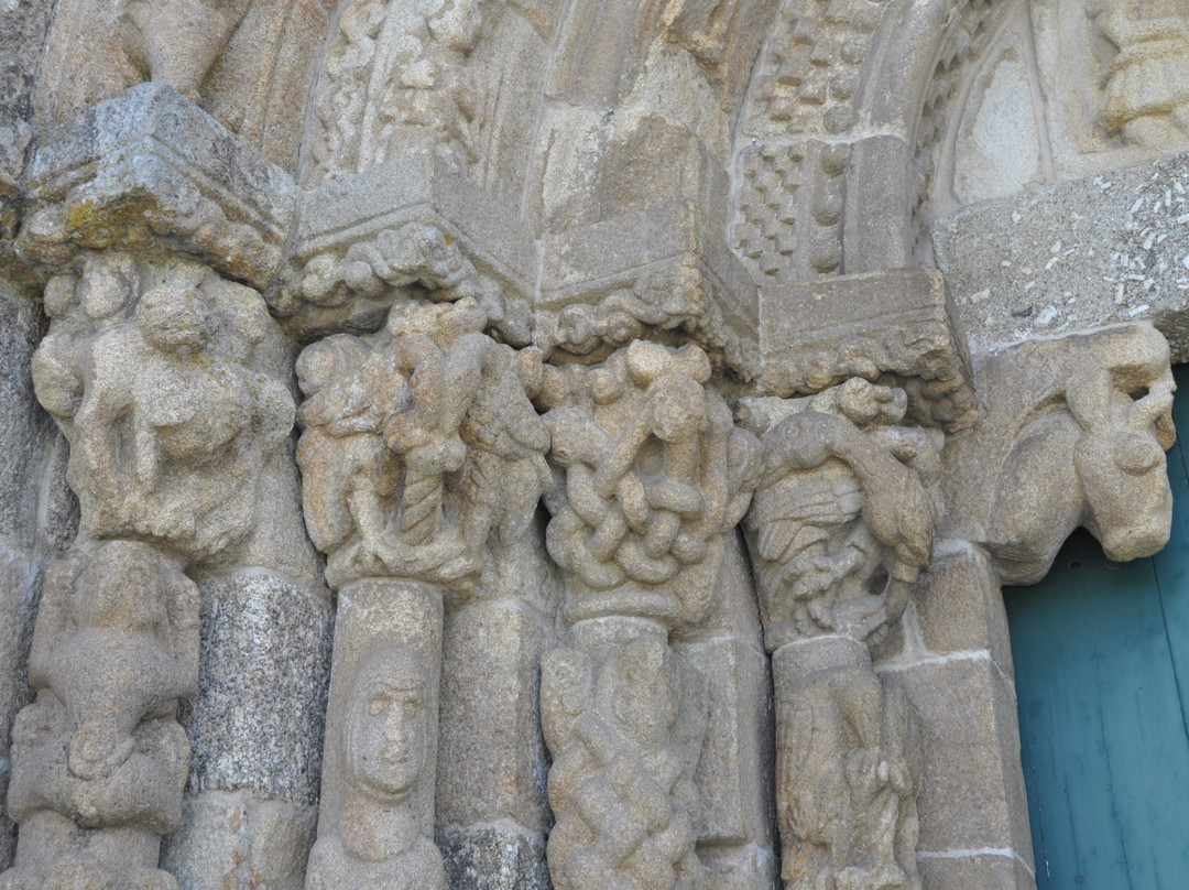 Mosteiro De Bravaes景点图片