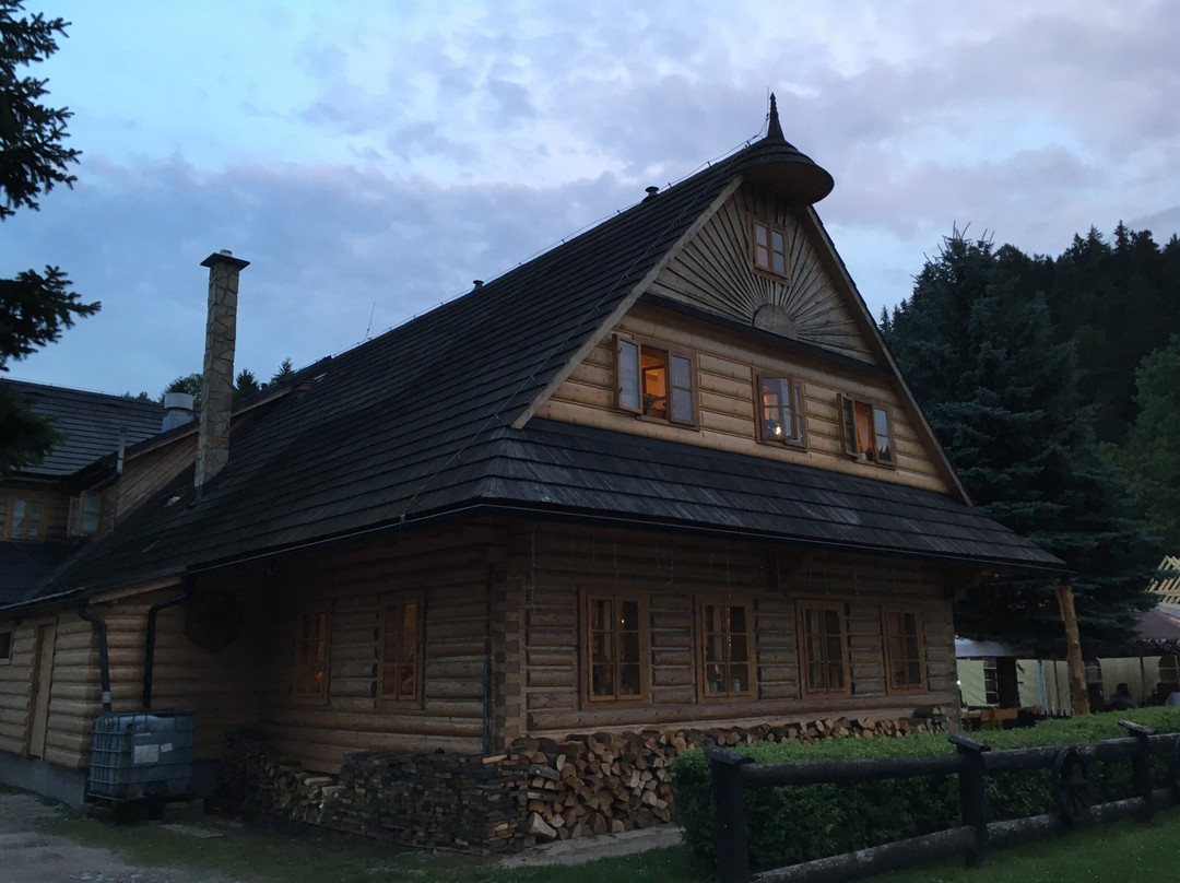 Dolny Kubin酒店住宿-Penzion Koliba