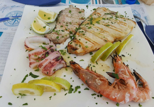 Romano - Bar Pizzeria Ristorante a Levanzo