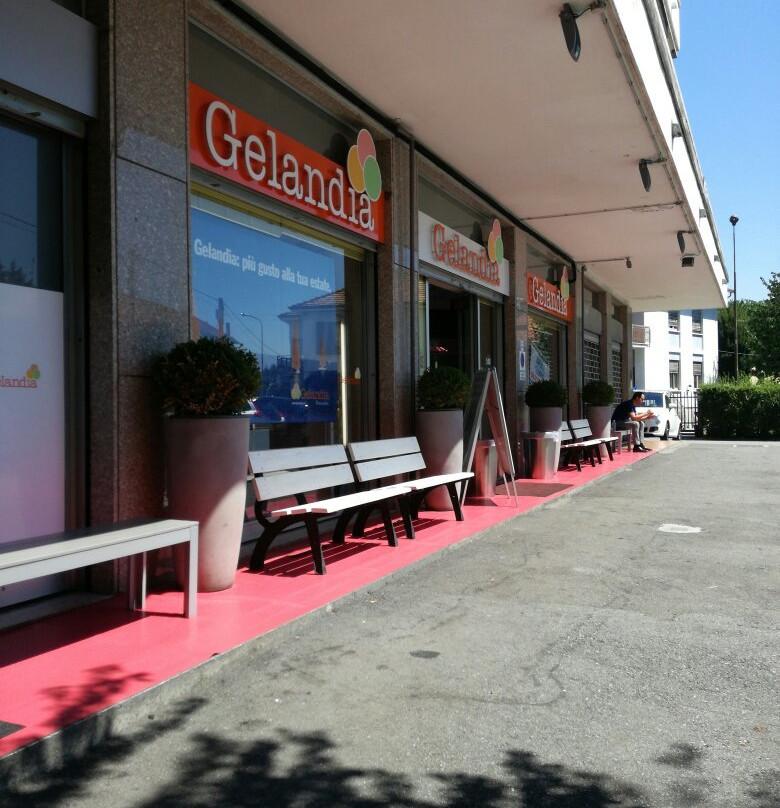 Oleggio餐馆和美食-Gelateria Gelandia