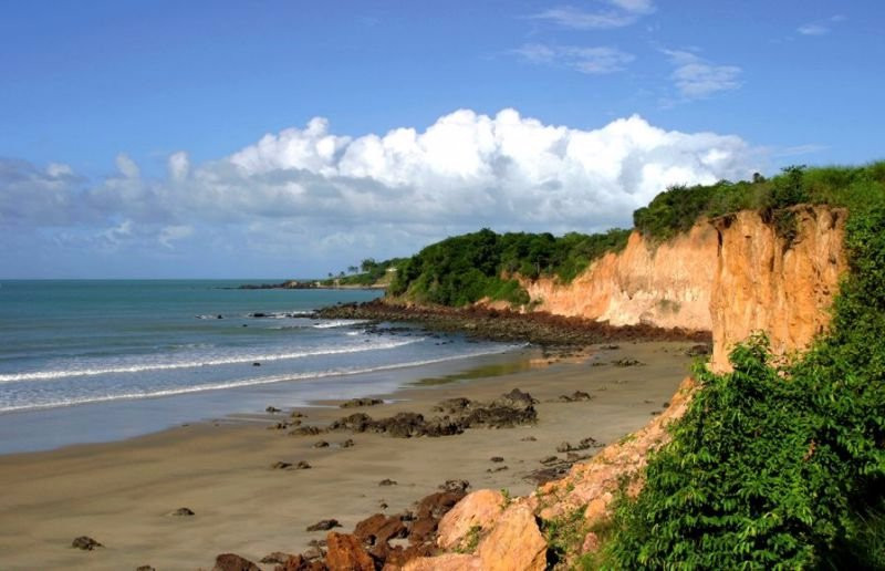 Cotovelo Beach景点图片