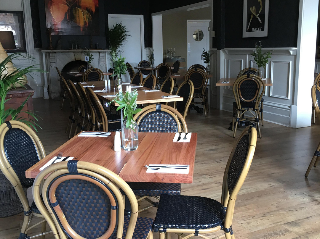 Healesville Grand Hotel