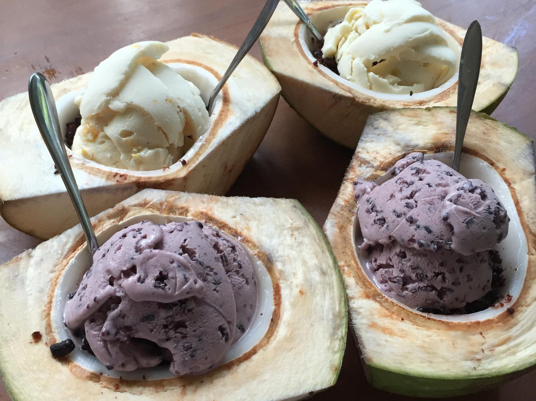 Kalimantan餐馆和美食-Ice Cream Angi