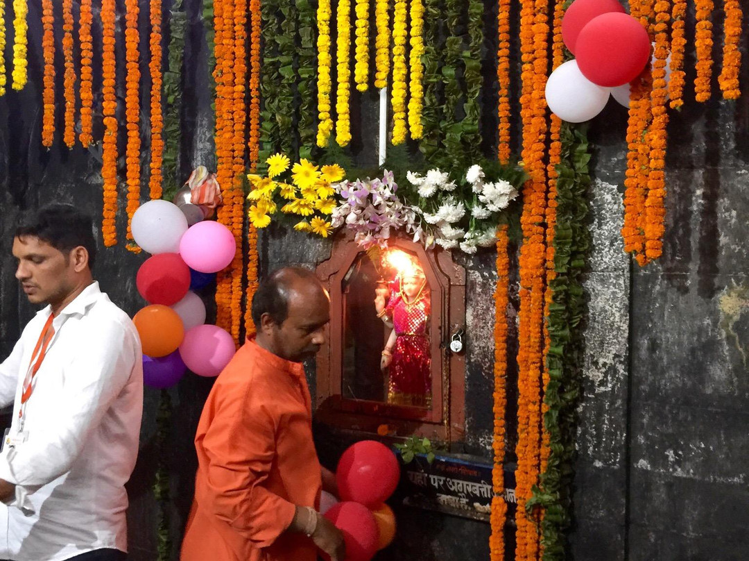 Telankhedi Shiv Temple景点图片