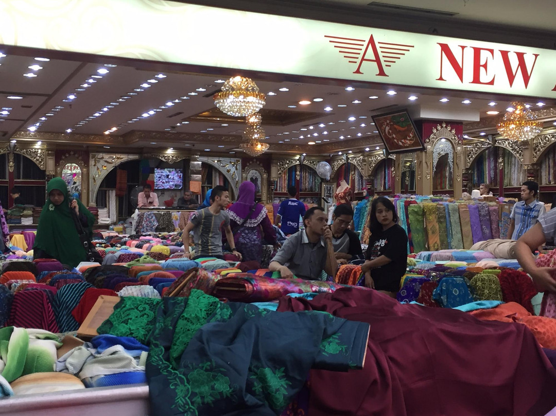 Pasar Baru Trade Center-万隆必去景点