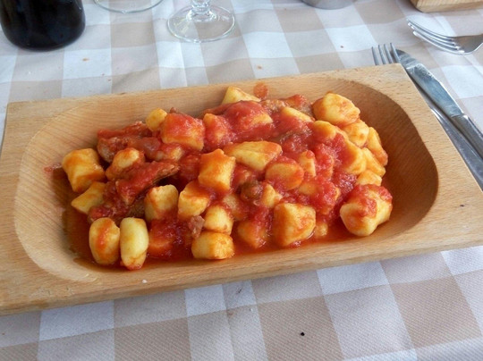 Vallepietra餐馆和美食-La Brace Di Pietro