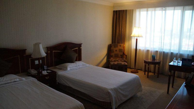 凤凰苏源大厦主图