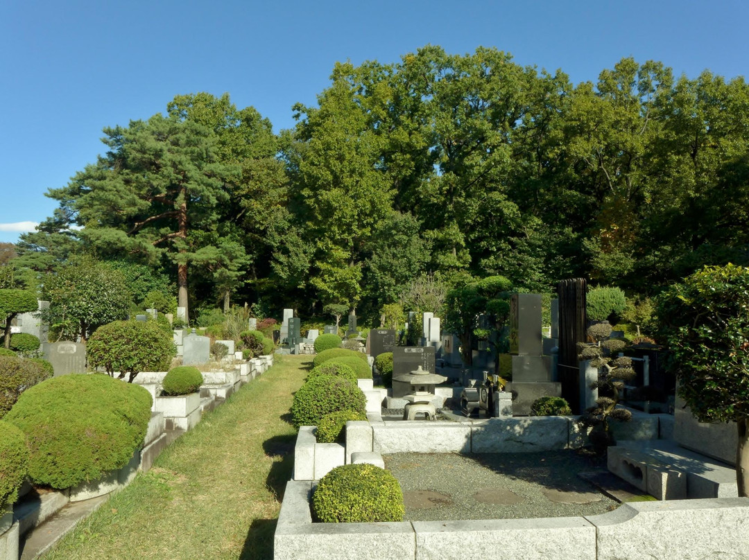 Kodaira Cemetery