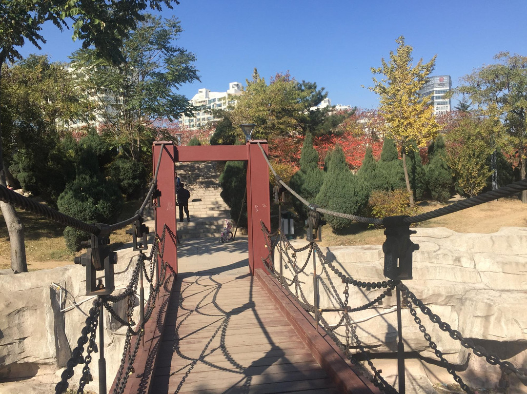 秦皇岛人民公园-秦皇岛市必去景点