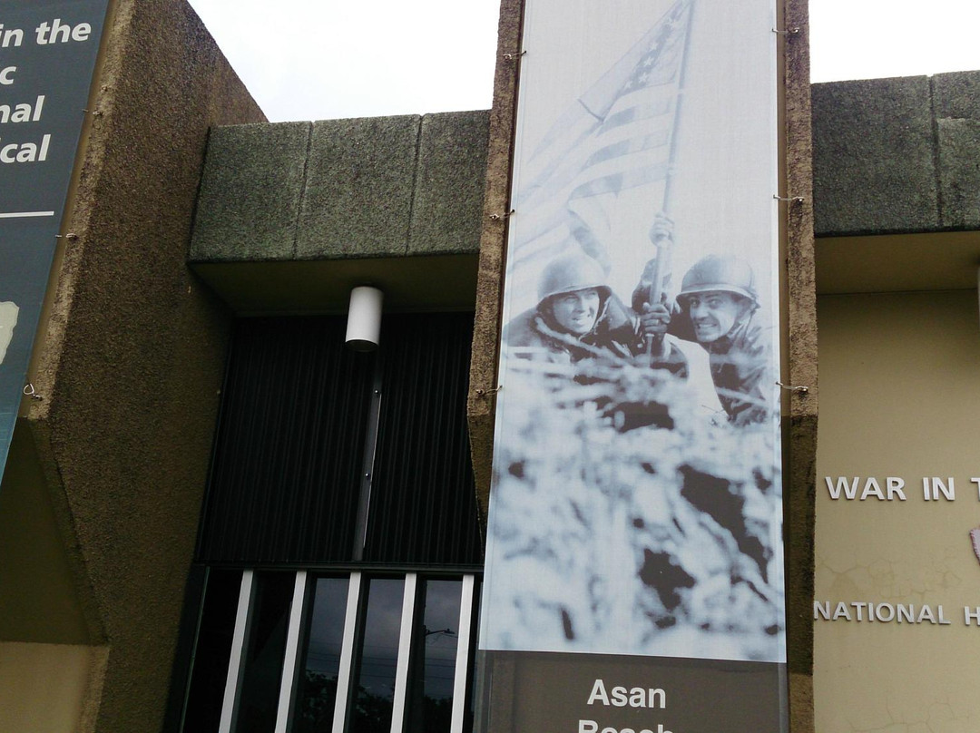 T Stell Newman Visitor Center-Santa Rita必去景点