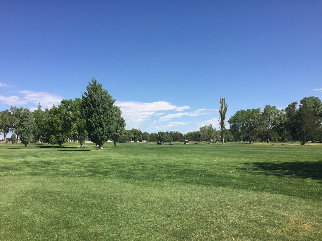 Bishop Country Club-毕晓普必去景点