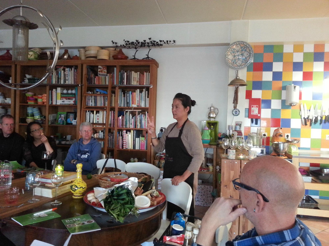 BeBe Wok 'n' Roll Thai Cooking Class-拜县必去景点