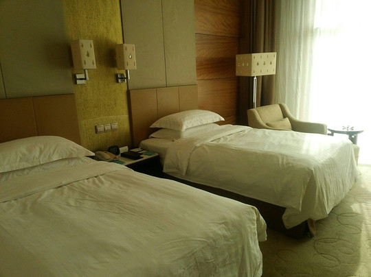 南宫温泉度假酒店主图