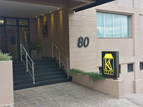 Braganca Paulista酒店住宿-Padom Business Hotel