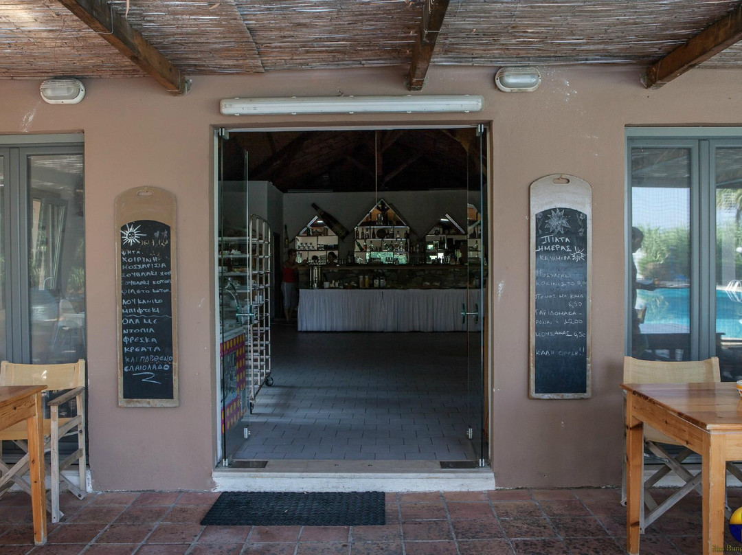 Androusa酒店住宿-Hotel Sias Resort