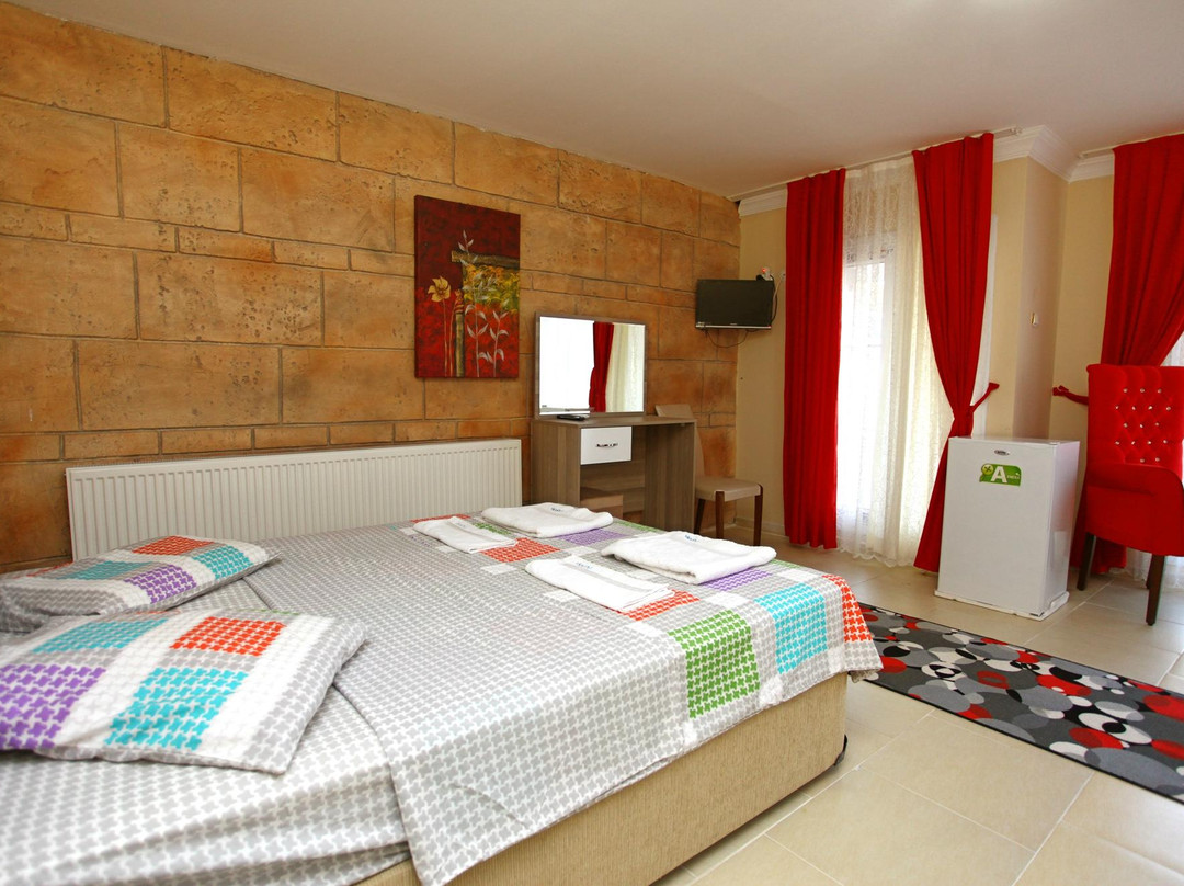 Tuana Holiday Village主图