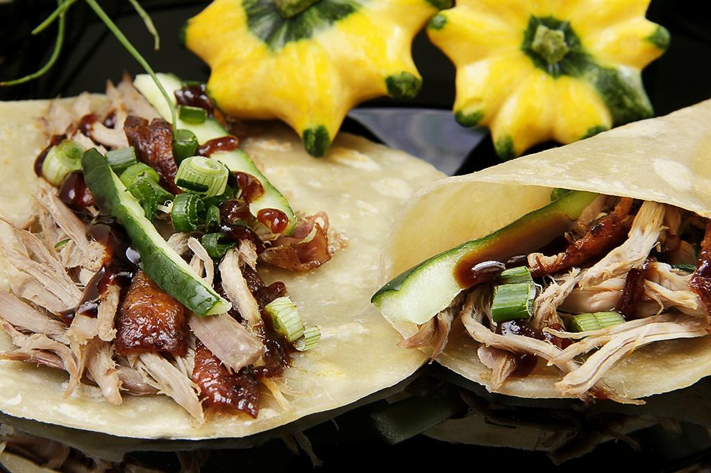 El Autentico Pato Manila主图