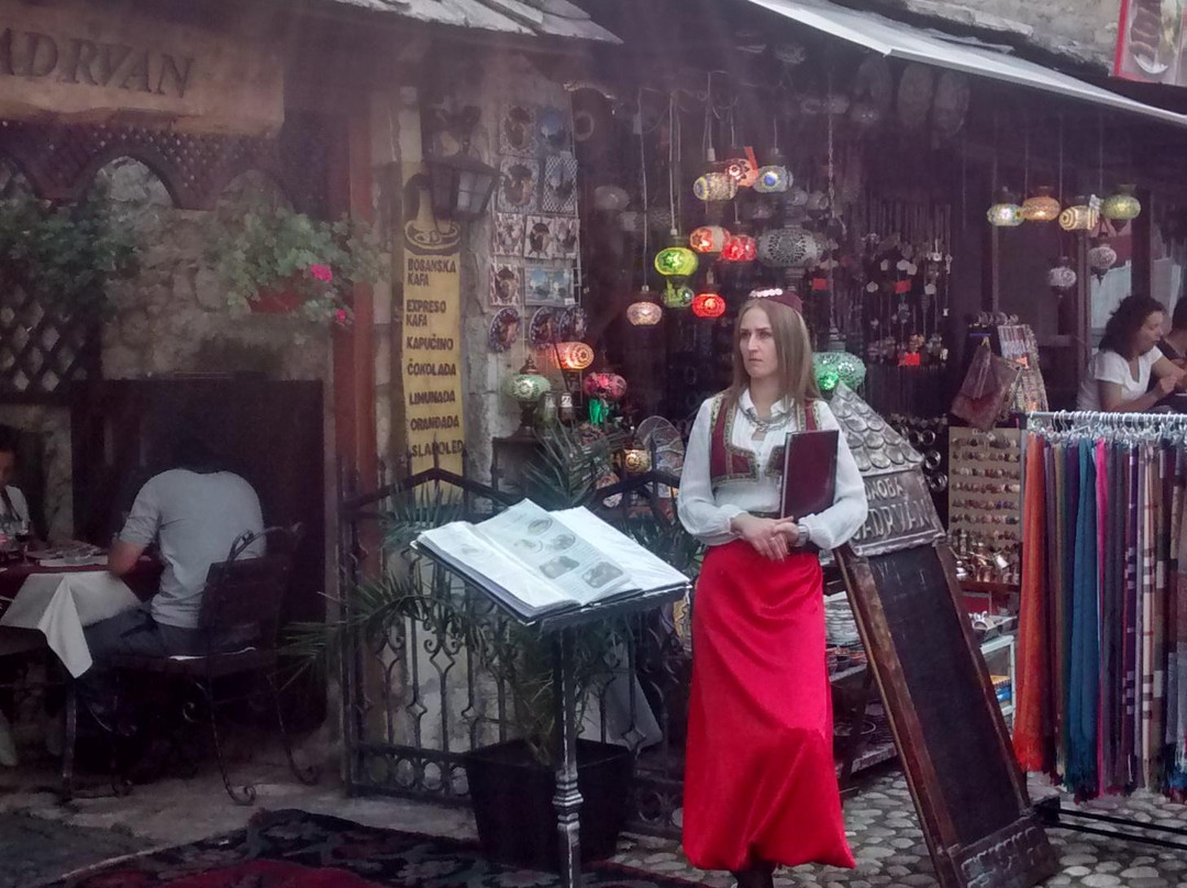 Bazar Kujundžiluk-莫斯塔尔必去景点
