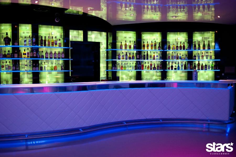 Stars Club & Lounge-托伦古镇必去景点