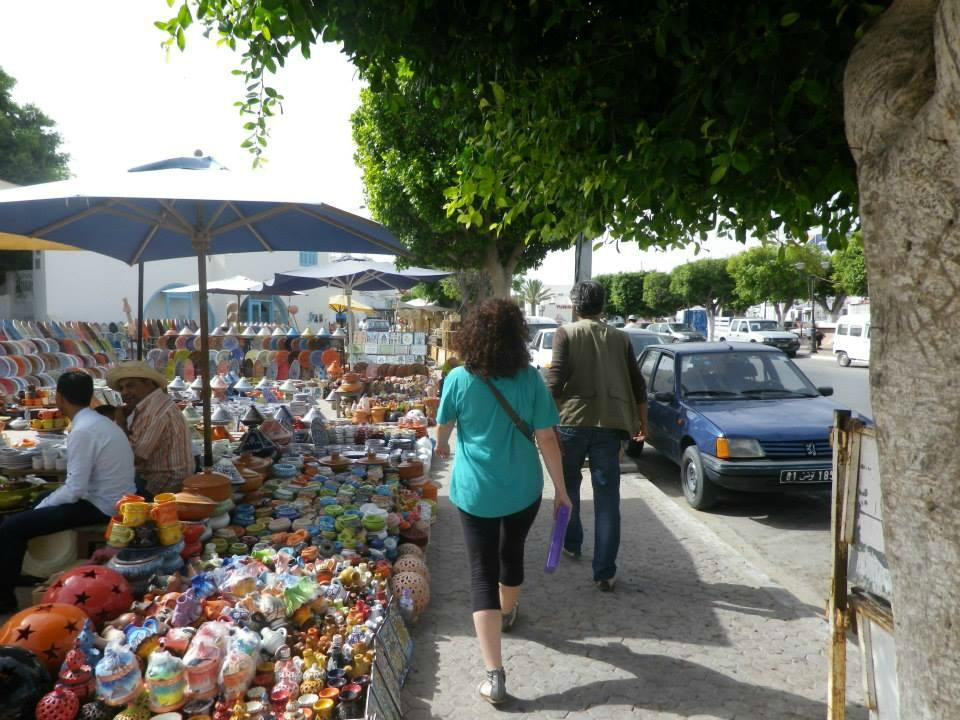 Fine Art Gallery-Houmt Souk必去景点