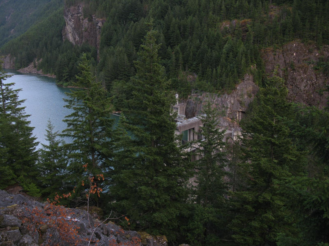 Gorge Creek Falls景点图片