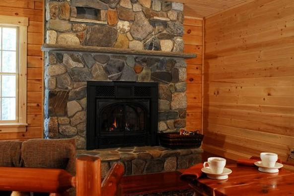 Nestlewood Inn主图