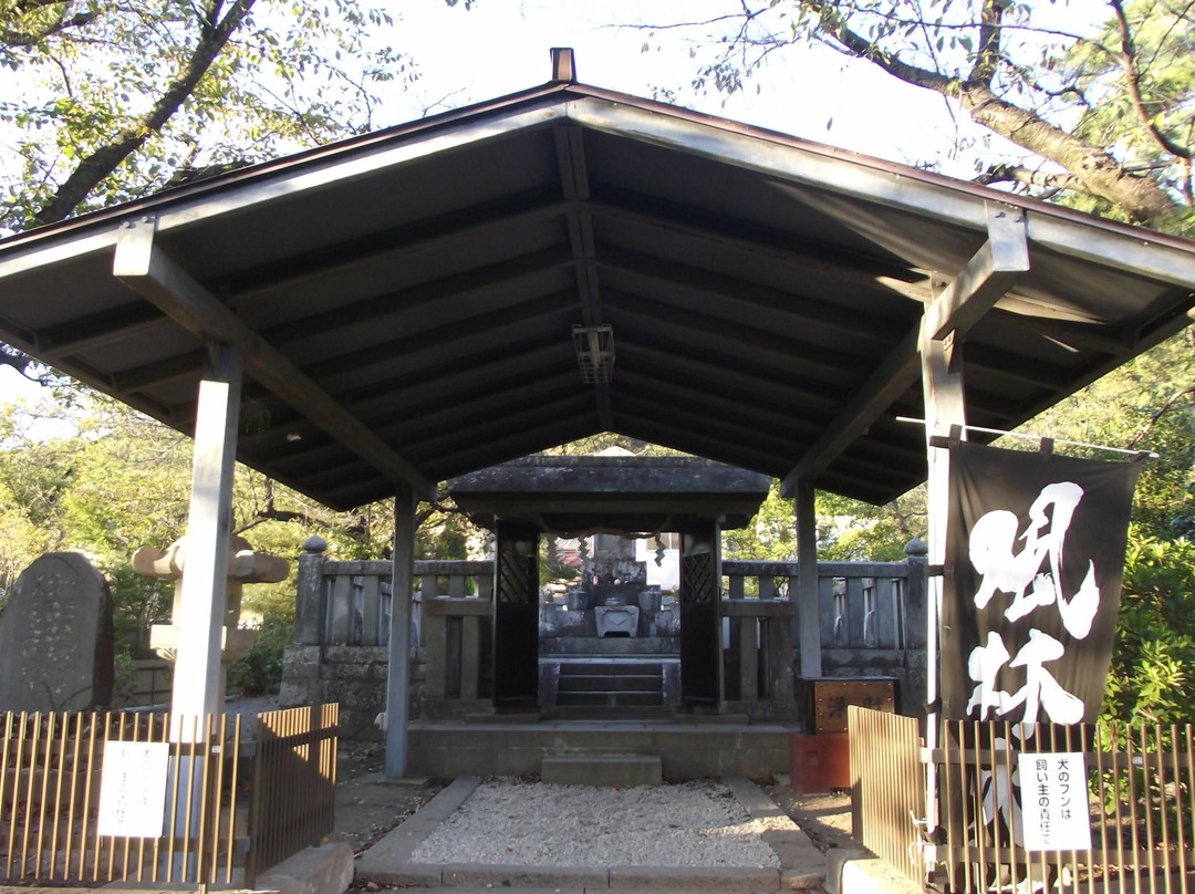 Grave of Takeda Shingen景点图片