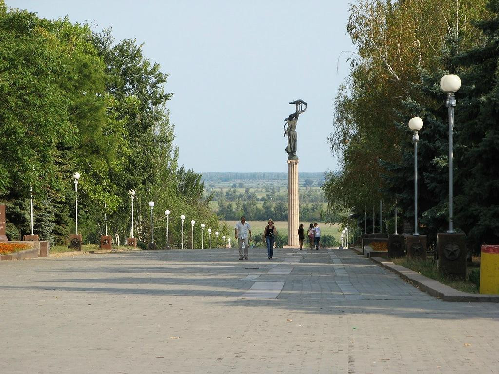 Park of Glory (Park Slavy)-Kherson必去景点