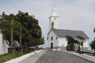 Capilla de la Atalaya y faro-卢阿尔卡必去景点
