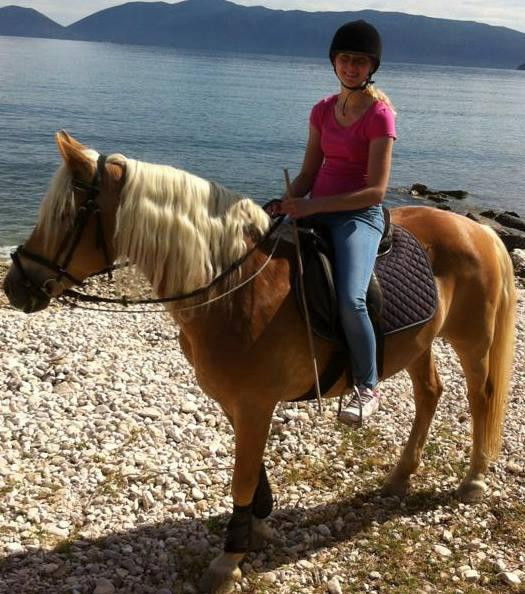 Bavarian Horse Riding Stables-萨米必去景点