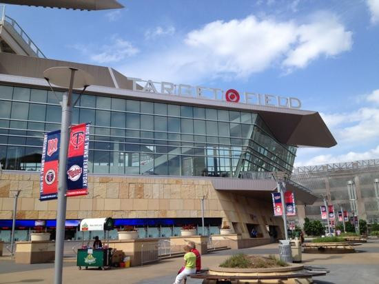 Target Field-明尼阿波利斯必去景点