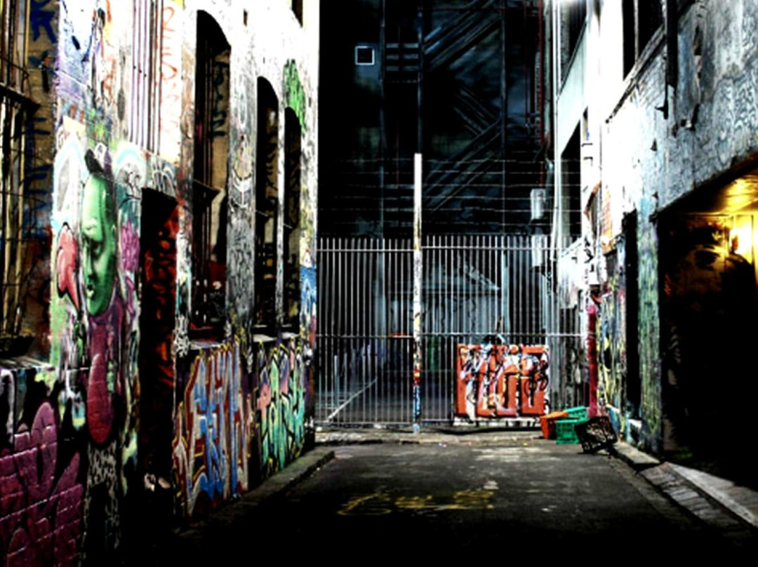 Lantern Ghost Tours-墨尔本必去景点