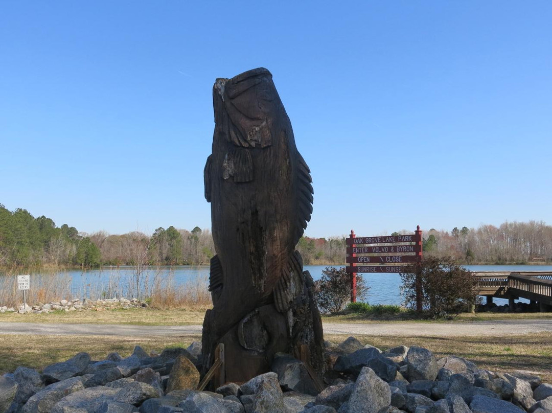Oak Grove Lake Park景点图片