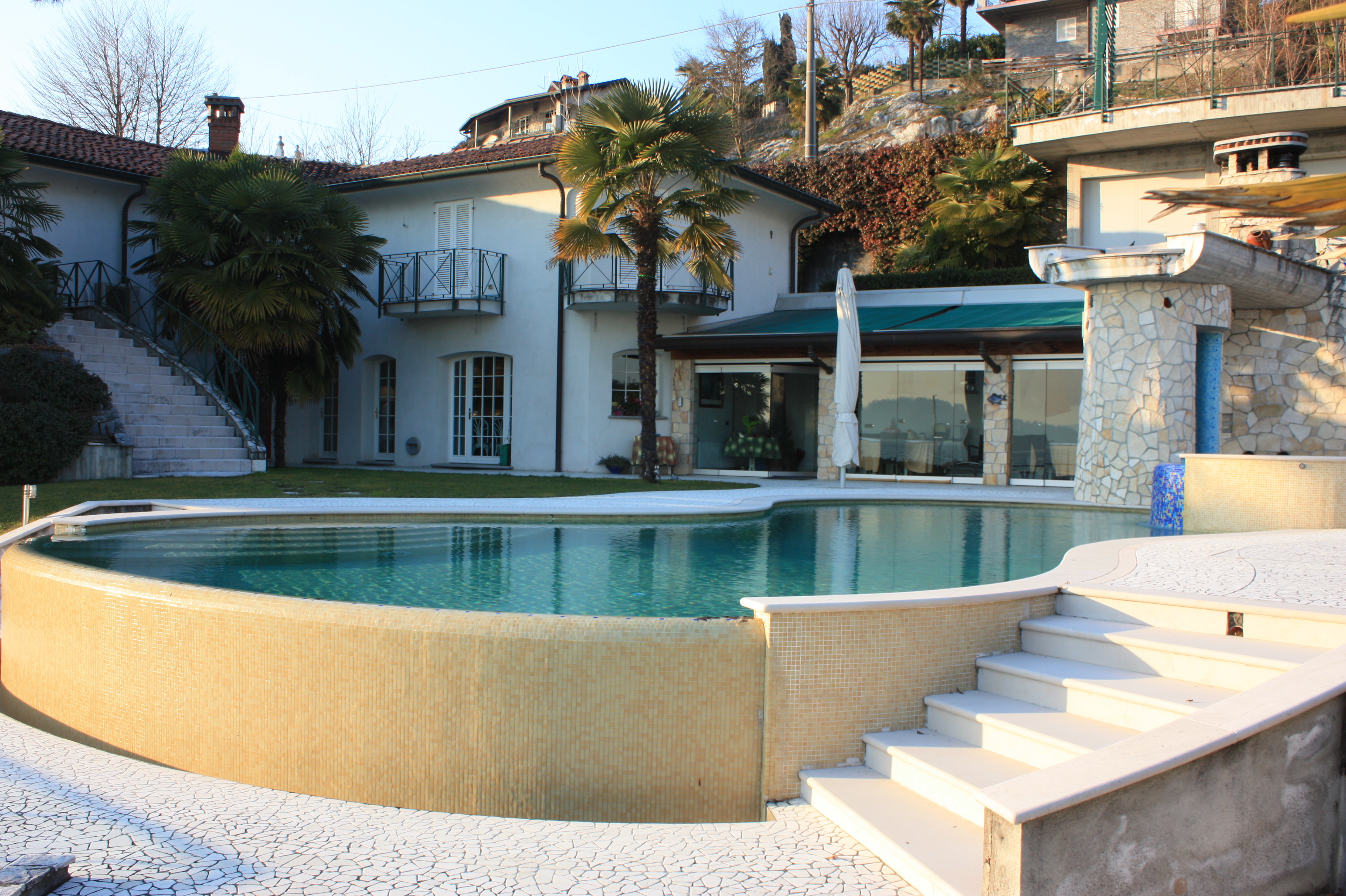 Mon Bay Villa B&B-官方
