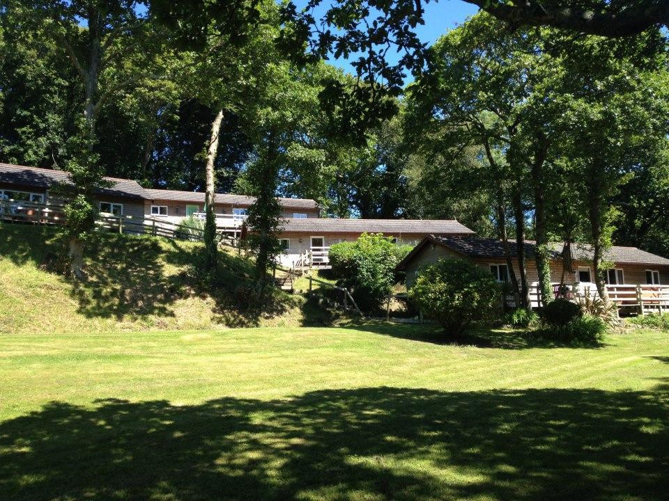 Ivyleaf Combe Luxury Lodges