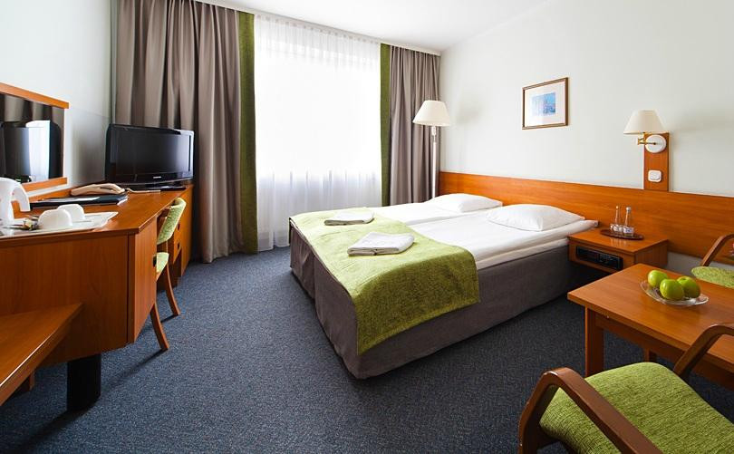 Plewiska酒店住宿-Hotel IOR - Centrum Kongresowe