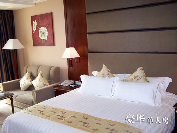 榕江大酒店主图