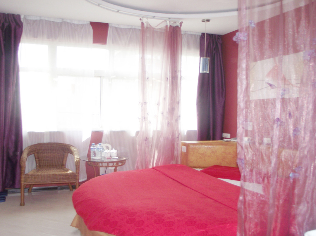 摩登时代都市酒店主图