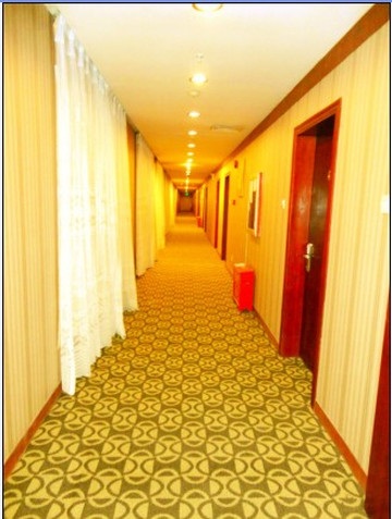 明天酒店(深圳宝安国际机场黄田地铁站店)主图