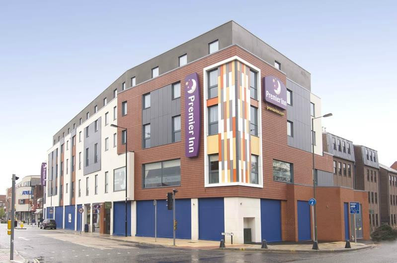 Premier Inn Camberley Hotel