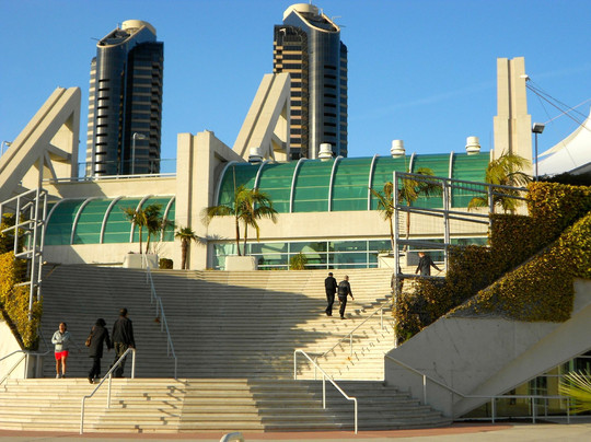 圣地亚哥会议中心-圣地亚哥必去景点