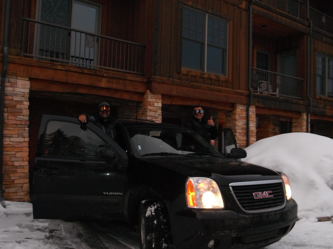 Elk Point Townhomes主图