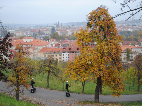 Ecotours-布拉格必去景点