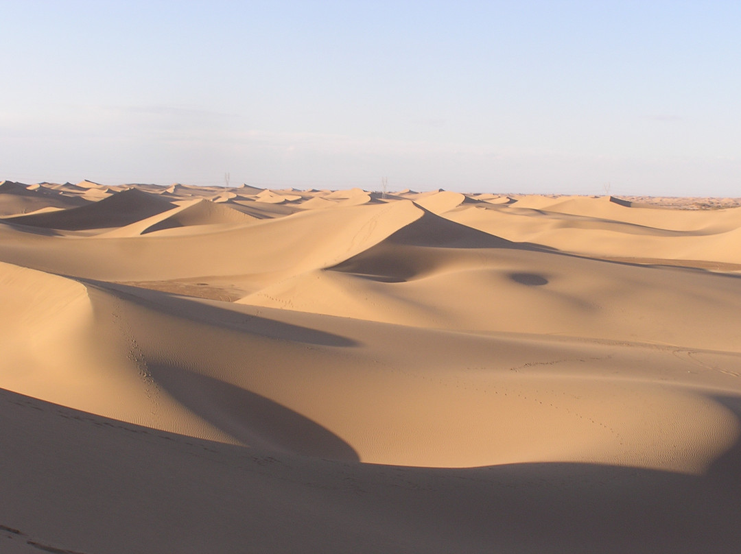 巴丹吉林沙漠-阿拉善右旗必去景点