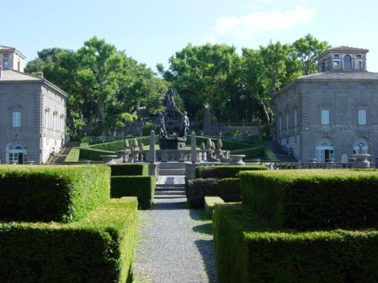 Villa Lante-Bagnaia必去景点