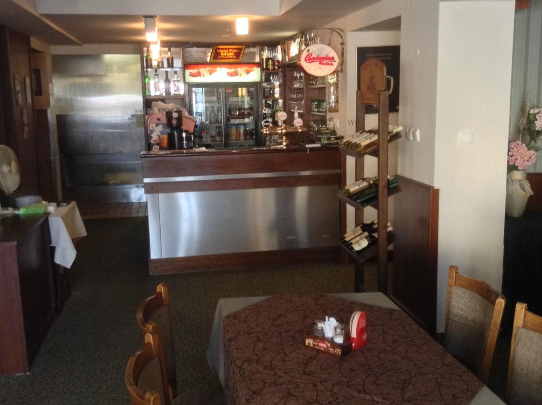 Jihoceska Restaurant