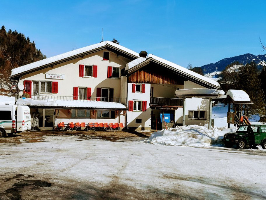 Niederurnen餐馆和美食-Restaurant Aeschen
