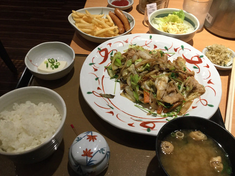 やよい軒 富里店