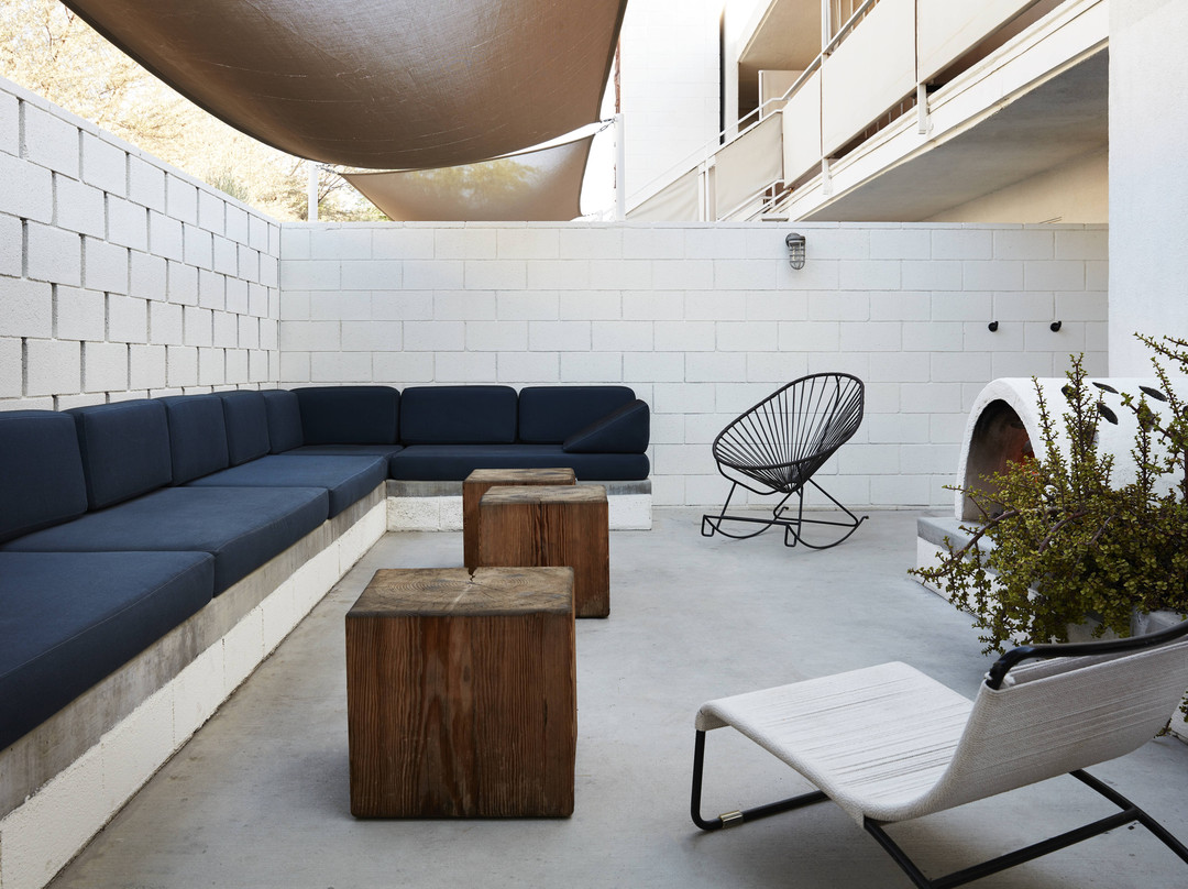 王牌酒店及游泳俱乐部主图